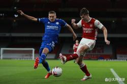 雷速体育官方-阿森纳再次惨败，保级压力进一步增加